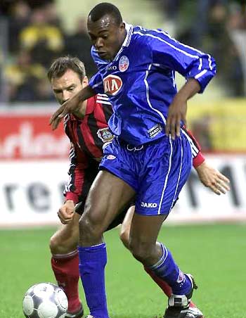 示出他们对 示出他们对